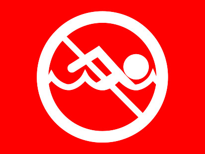 Bandera Prohibido el baño
