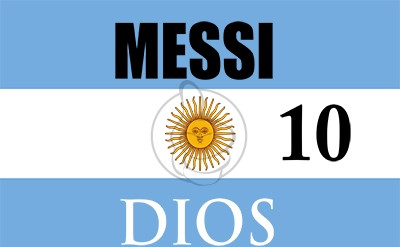 Bandera Messi igual a Dios