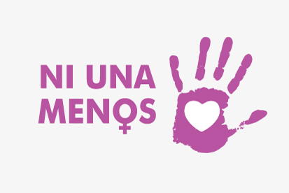 Bandera Ni una menos corazón