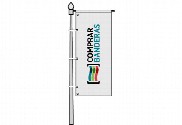 Bandera vertical publicitaria